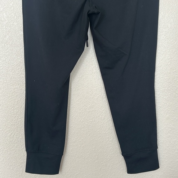 Women’s Jockey black joggers size large. - Picture 5 of 7